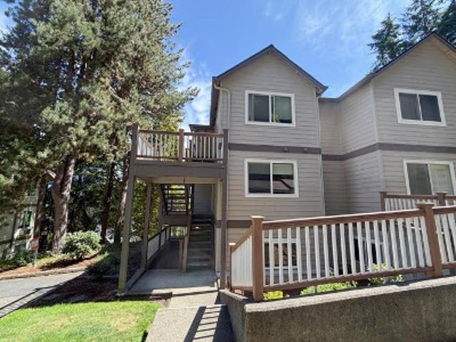 Condo for sale in Oregonia
