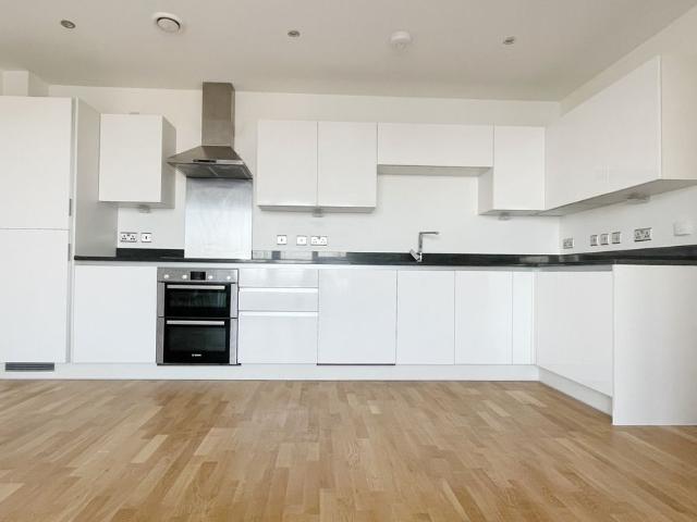 Apartment for rent in London Borough of Lewisham, Deptford