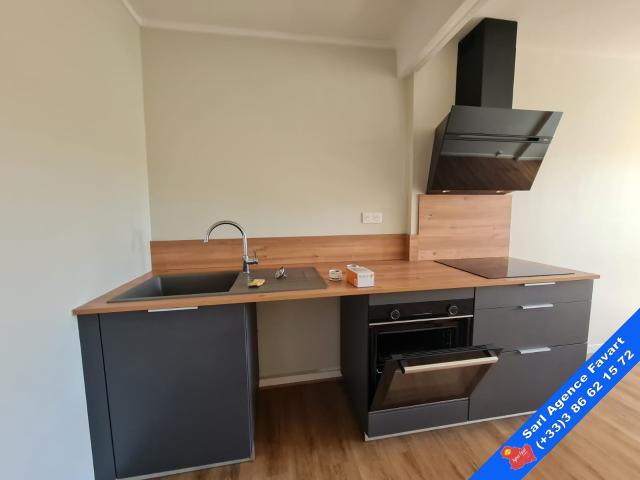 Duplex location à Laroche-Saint-Cydroine, Yonne