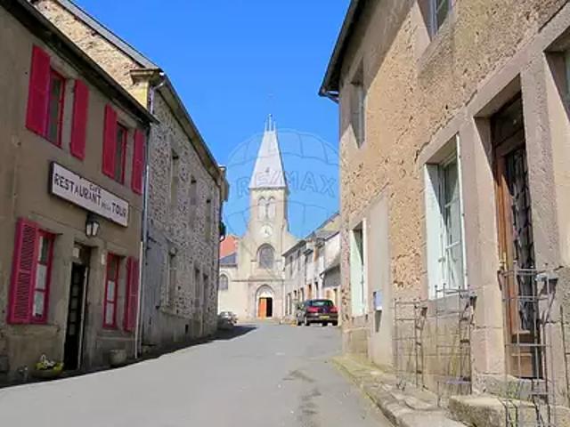 Maison vente à Château-Chinon (Ville), Larochemillay