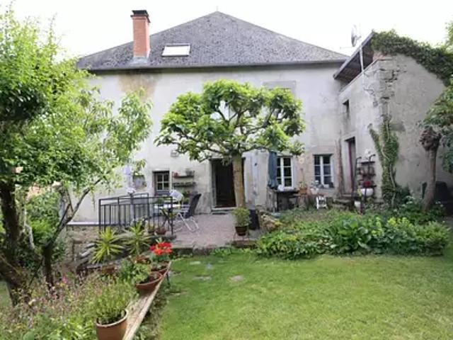 Maison vente à Château-Chinon (Ville), Larochemillay