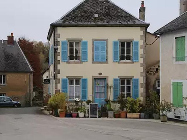 Maison vente à Château-Chinon (Ville), Larochemillay