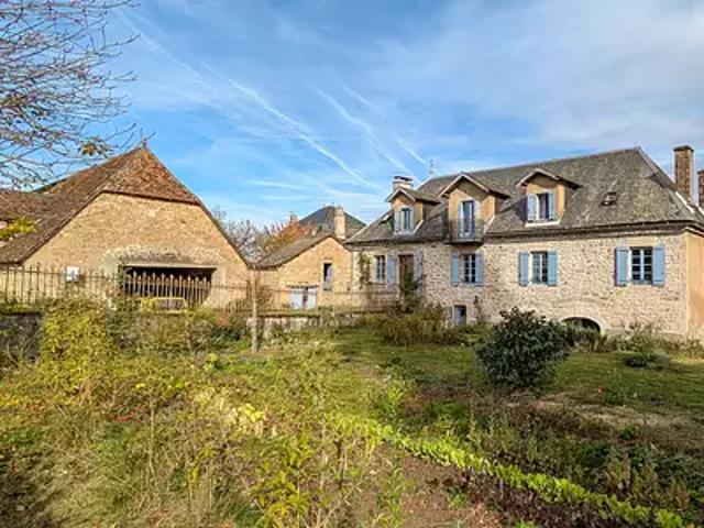 Maison vente à Aurillac, Laroquebrou