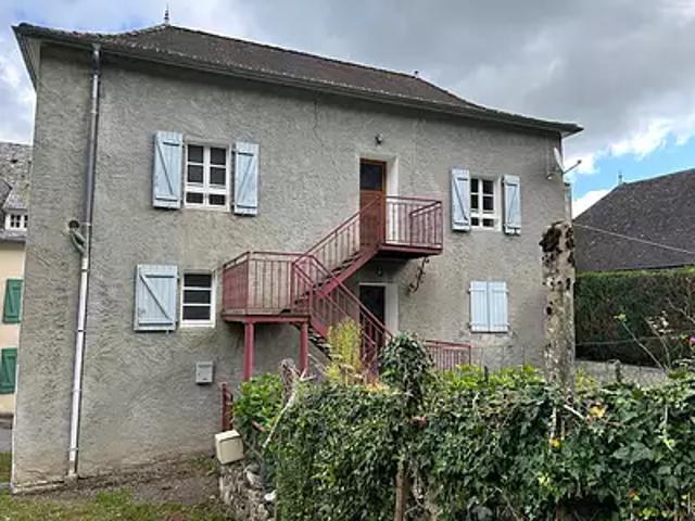 Maison vente à Oloron-Sainte-Marie, Larrau