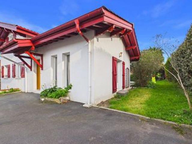 Maison vente à Bayonne, Larressore