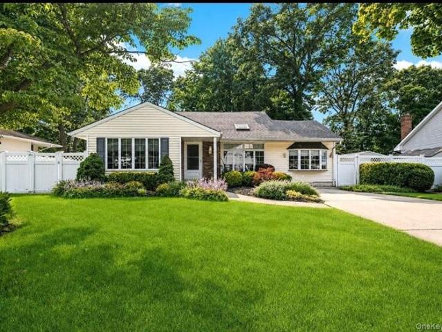 House for sale in Centereach, New York