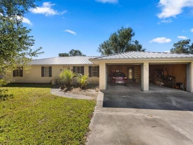 House for sale in Iowa, Louisiana