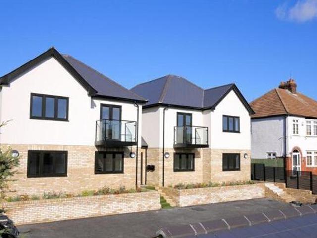 House for sale in Epping