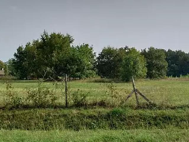 Terrain vente à France métropolitaine, Laruscade