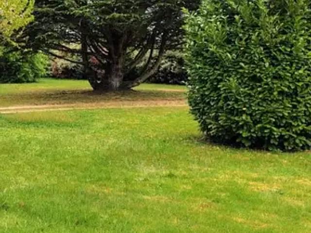 Terrain vente à France métropolitaine, Laruscade