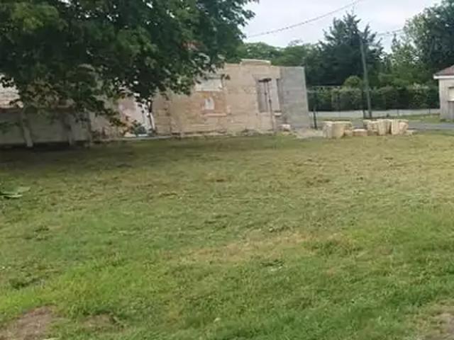 Terrain vente à France métropolitaine, Laruscade