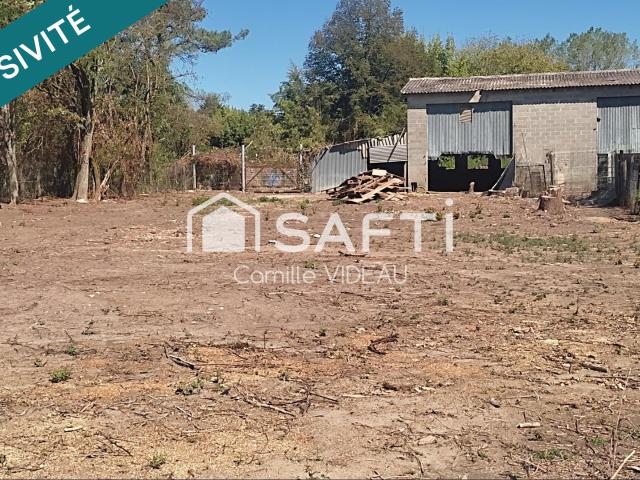 Terrain vente à France métropolitaine, Laruscade