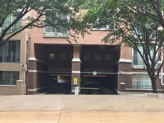 Condo for sale in Irving, Dallas County