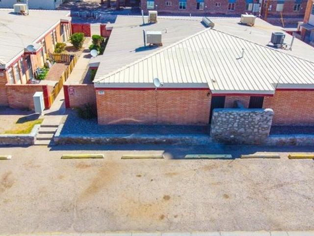 Condo for sale in Kansas