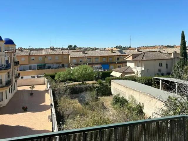 Apartamento en alquiler en Híjar, Las Gabias