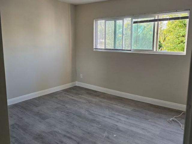 Apartment for rent in Canoga Park, California