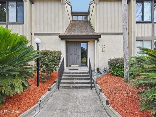 Condo for sale in Jacksonville
