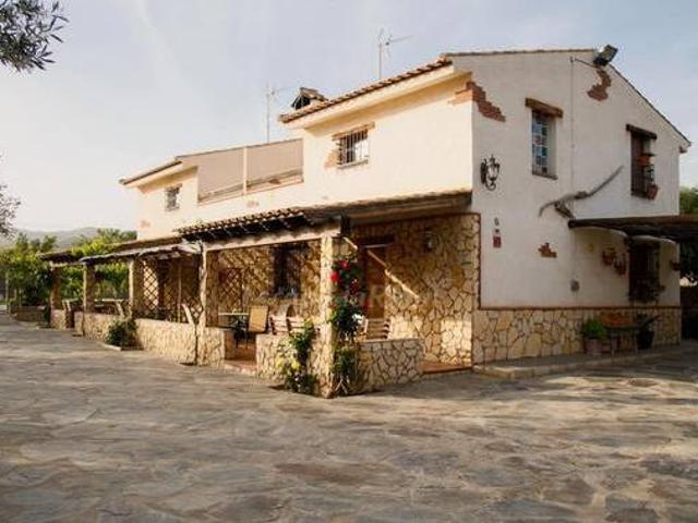 Casa en alquiler en Fiñana, Andalucía