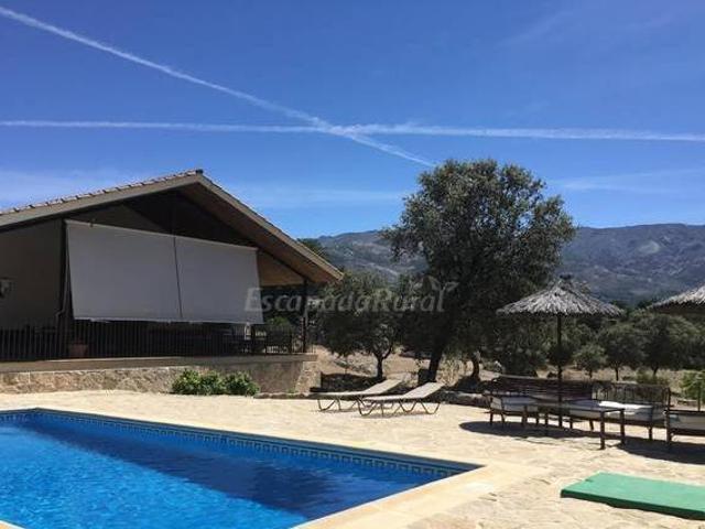 Casa en alquiler en Burgohondo, Castilla y León