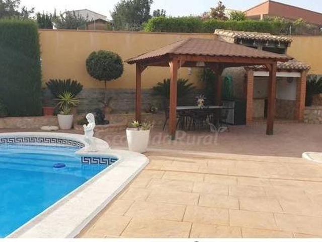 Casa en alquiler en La Canal de Navarrés, Valencia