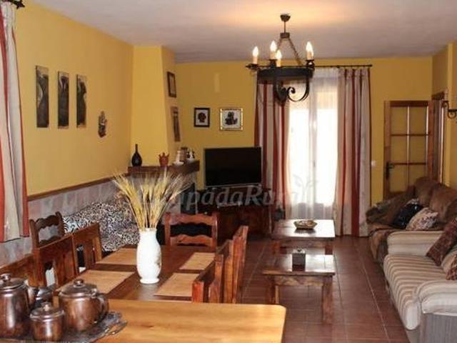 Casa en alquiler en Navatalgordo, Castilla y León
