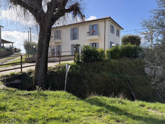 Casa in vendita a Cerini, Cortona