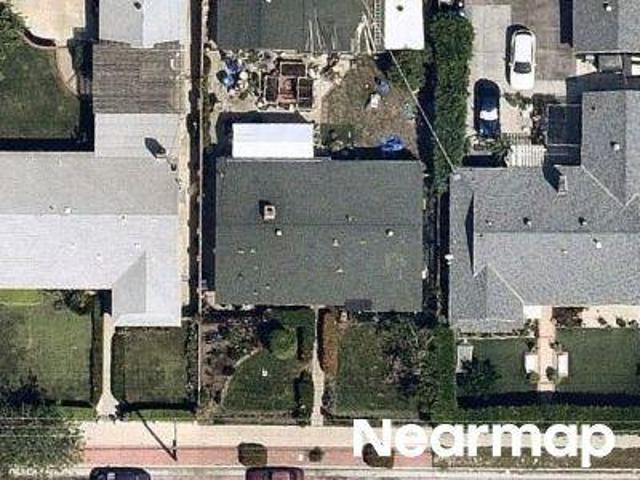 House for sale in Canoga Park, California