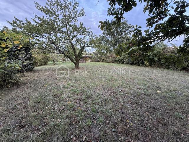 Terrain vente à Lasserre, Lasserre-Pradère