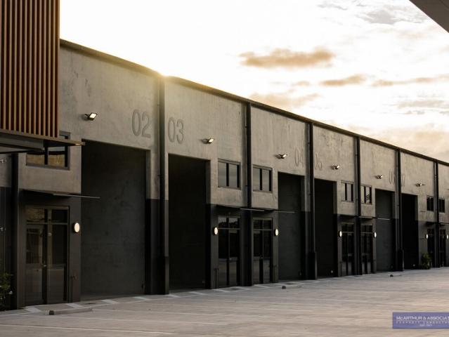 Warehouse for rent in Toombul, Queensland