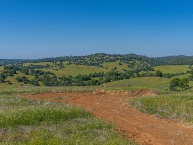 Land for sale in Amador City, California