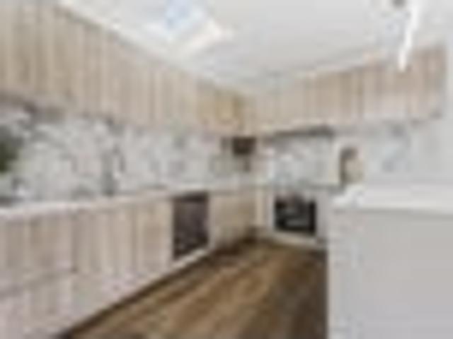 House for sale in Balmoral