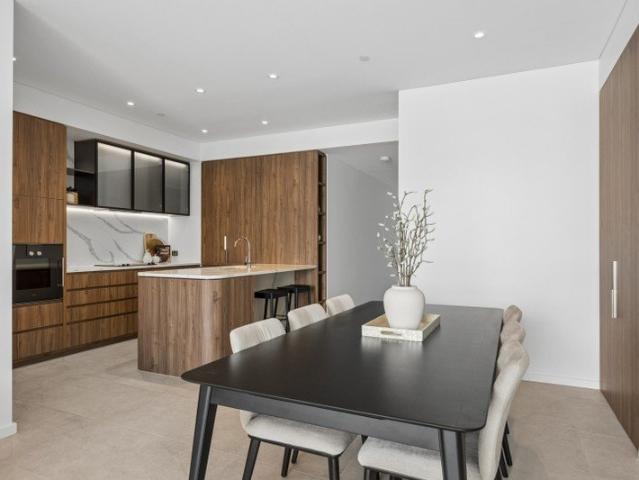 Apartment for sale in Applecross, Western Australia