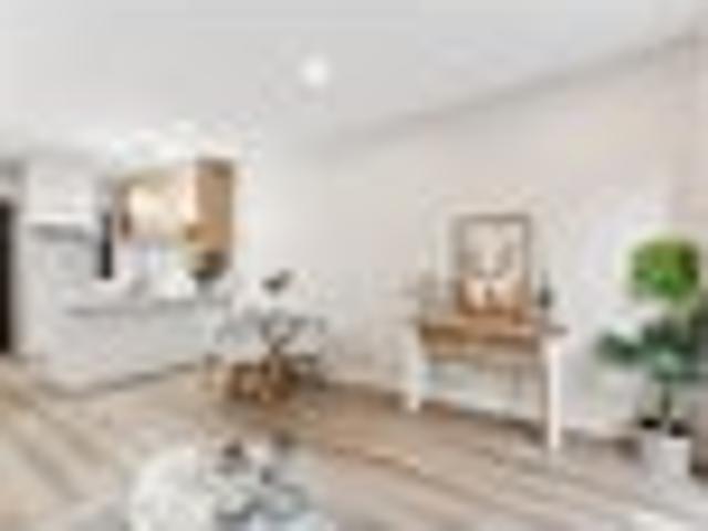 Townhouse for sale in Oratia