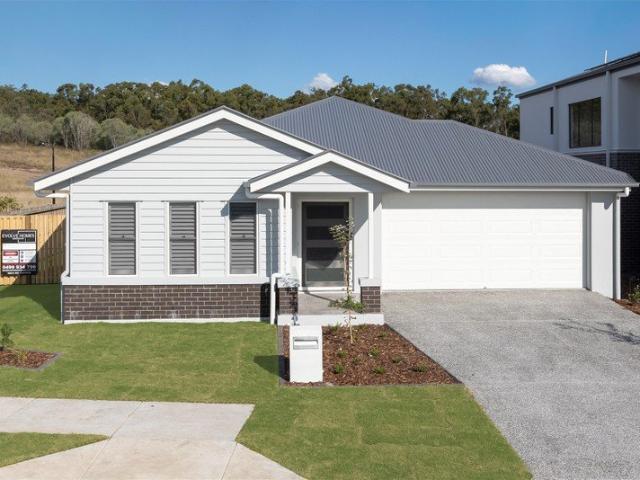 Cottage for sale in Toombul, Queensland