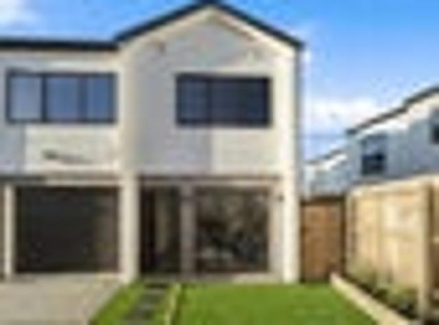 Townhouse for sale in Owhata, Oroua County