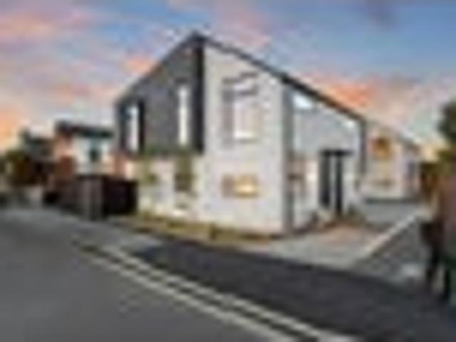 Townhouse for sale in Heathcote, Canterbury