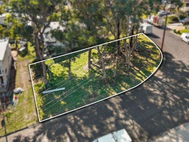 Land for sale in Mannering Park, New South Wales