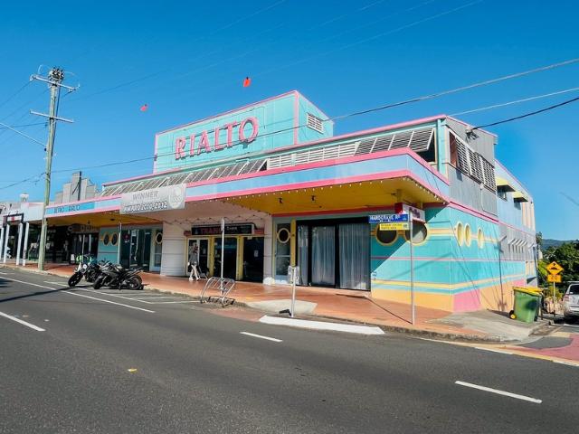 Retail for rent in Toombul, Queensland