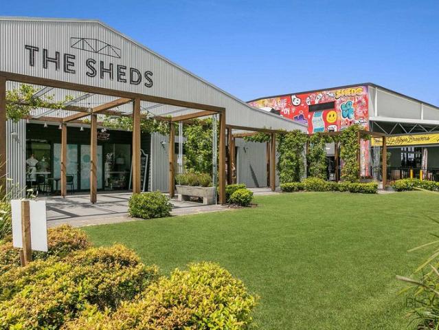 Warehouse for rent in Toombul, Queensland