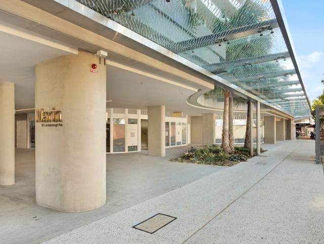 Retail for rent in Toombul, Queensland