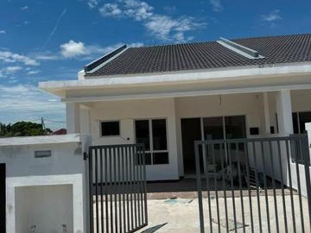 Terraced House for sale in Tanjong Sepat, Selangor