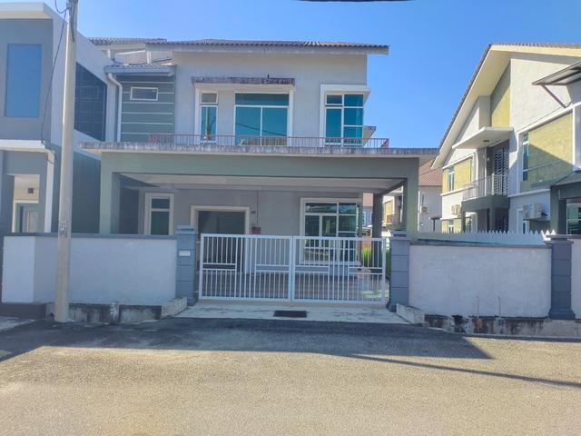 Residential House for sale in Batu Kikir, Negeri Sembilan