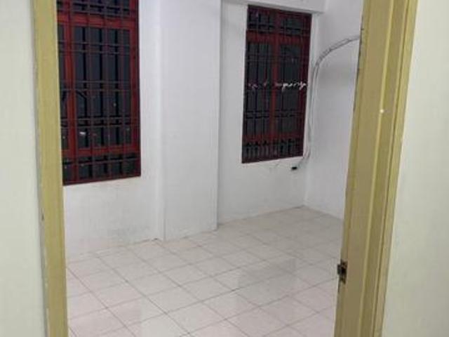 Apartment for sale in Langat, Selangor
