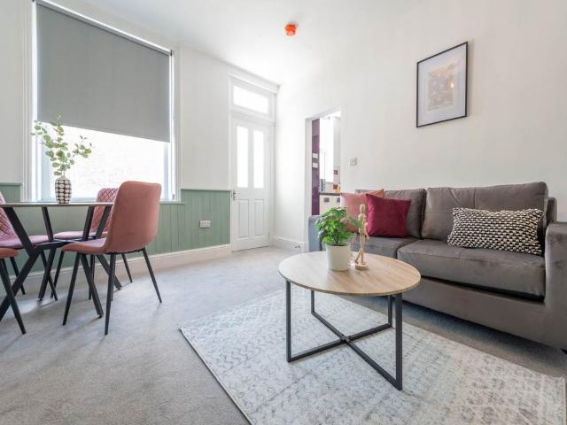House for rent in Farsley, West Yorkshire