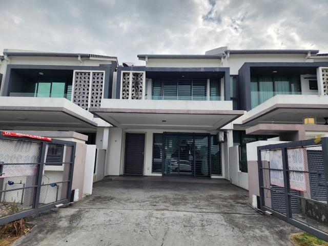 Terraced House for sale in Petaling, Alam Impian