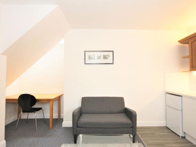 Apartment for rent in Avenham, Higher Bartle
