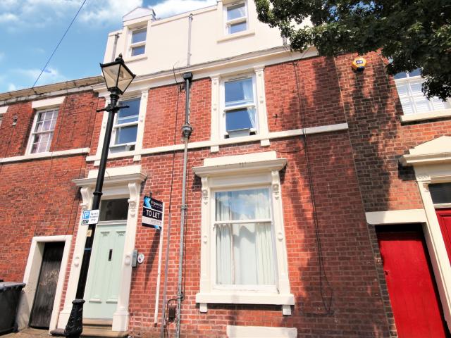 Apartment for rent in Avenham, Higher Bartle
