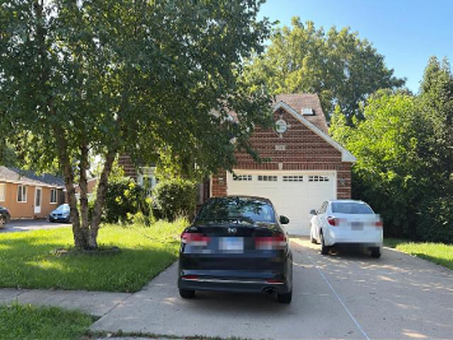 House for sale in Batavia, Illinois