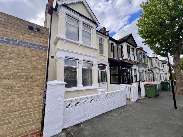 House for rent in Little Ilford, Greater London