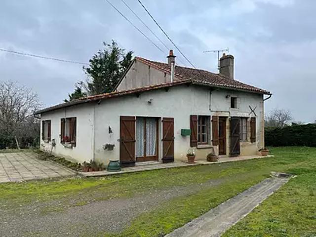 Maison vente à Lathus, Lathus-Saint-Rémy